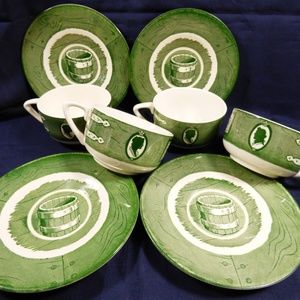 VTG by Royal China Colonial Homestead green lot of 4 tea cup & saucer sets